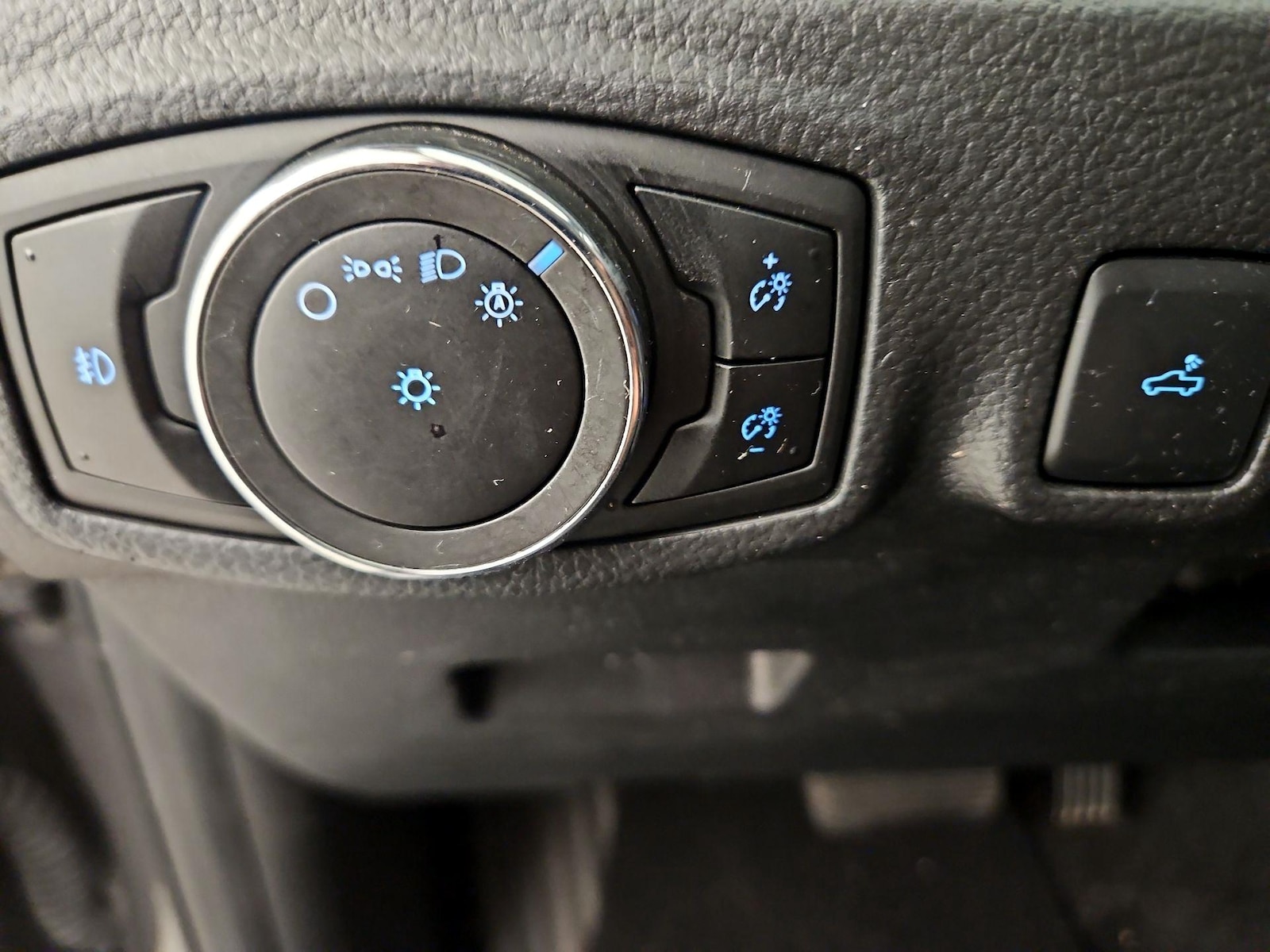 2023 Ford Ranger XL - Photo 14
