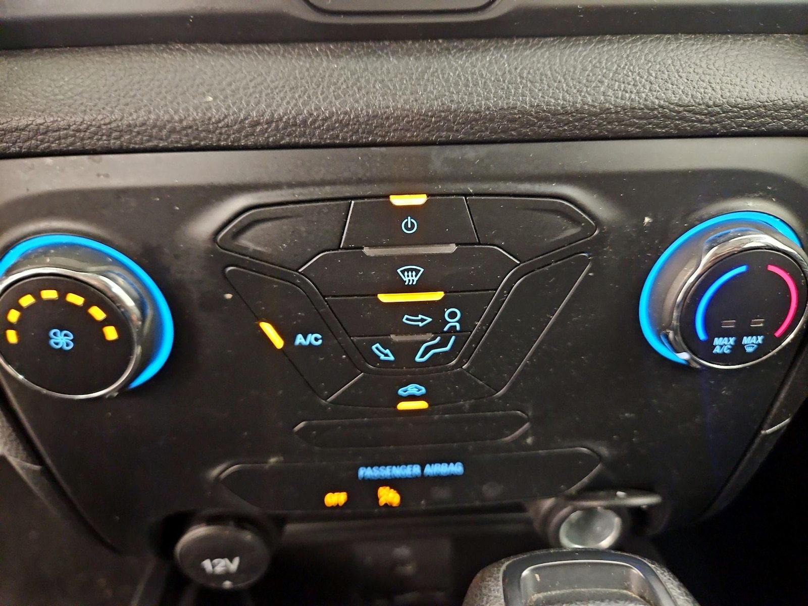 2023 Ford Ranger XL - Photo 17