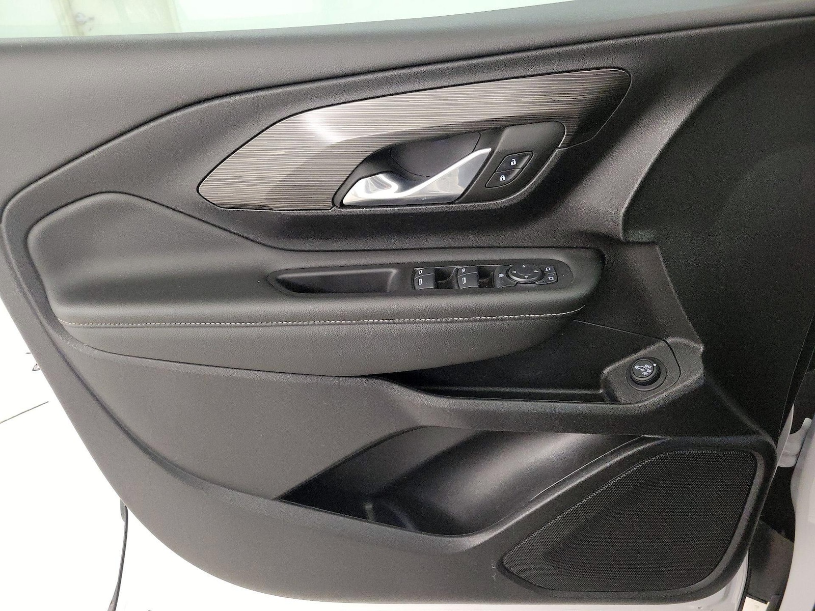 2024 GMC Terrain SLE - Photo 13
