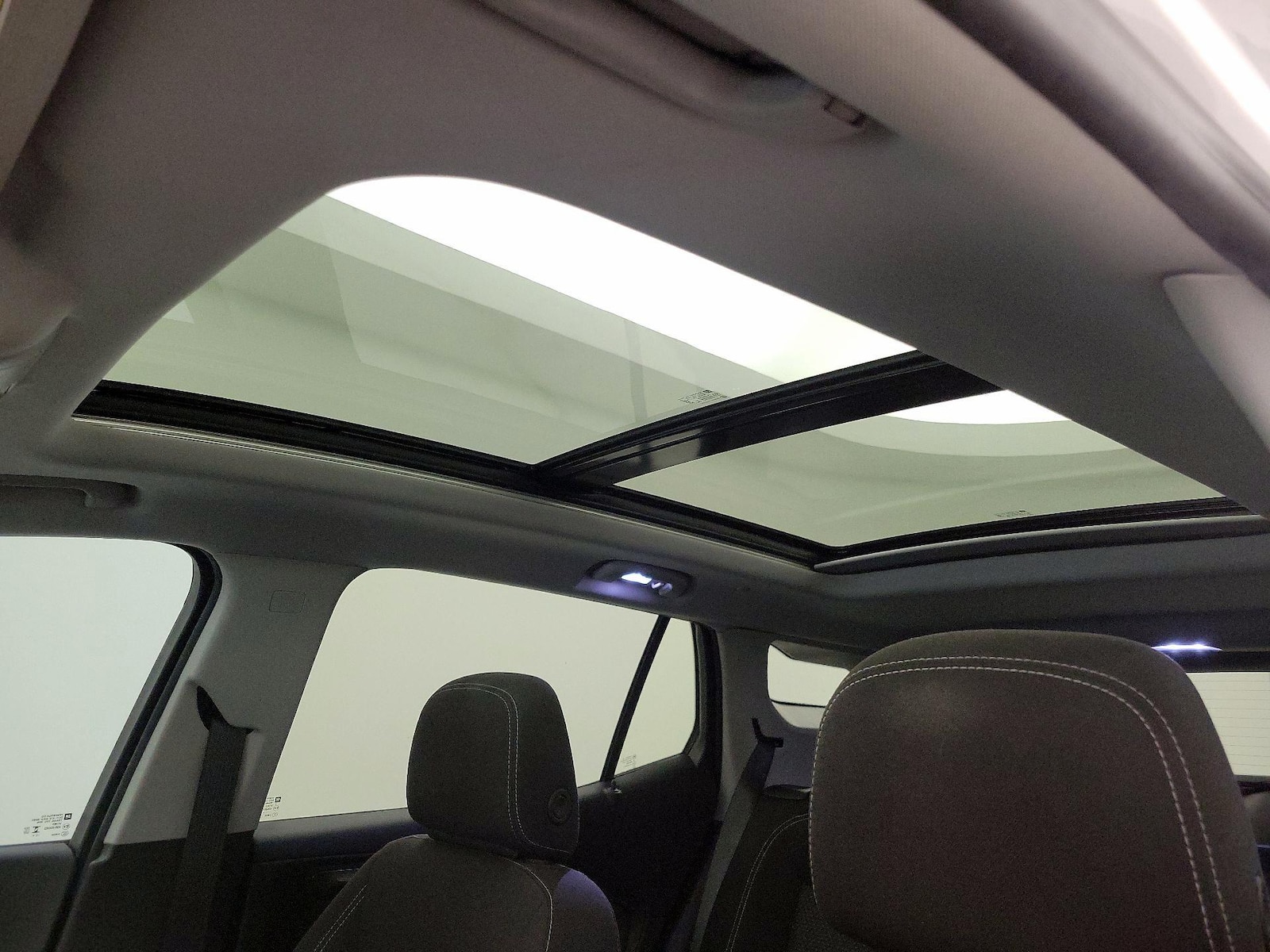 2024 GMC Terrain SLE - Photo 20