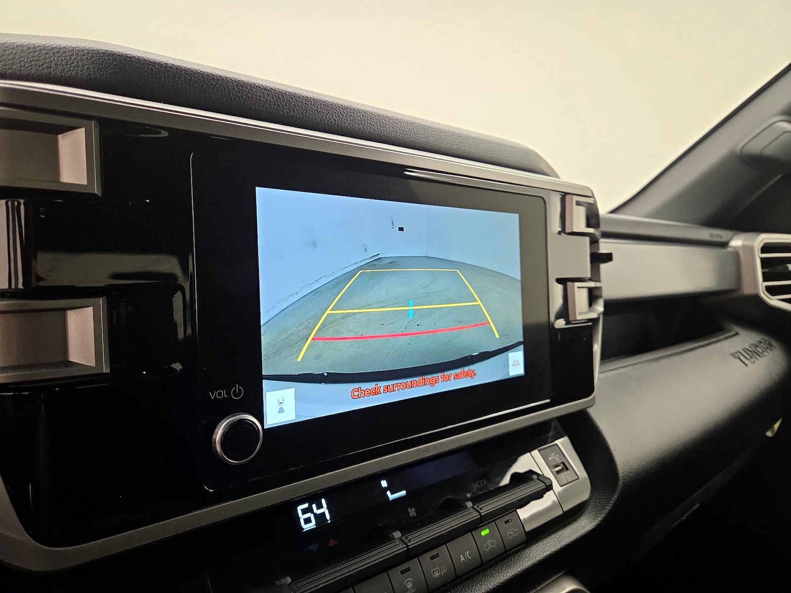 2025 Toyota Tundra SR5 - Photo 15