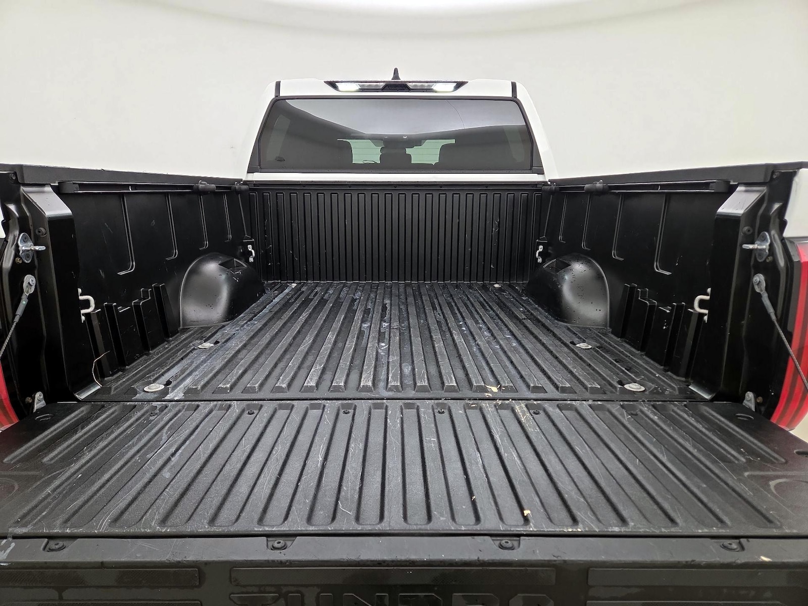 2025 Toyota Tundra SR5 - Photo 21