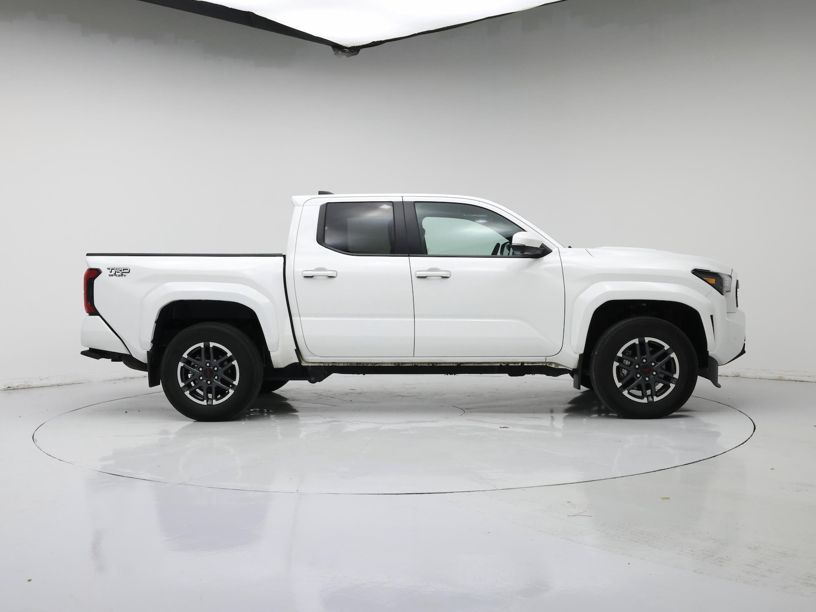2024 Toyota Tacoma TRD Sport - Photo 8