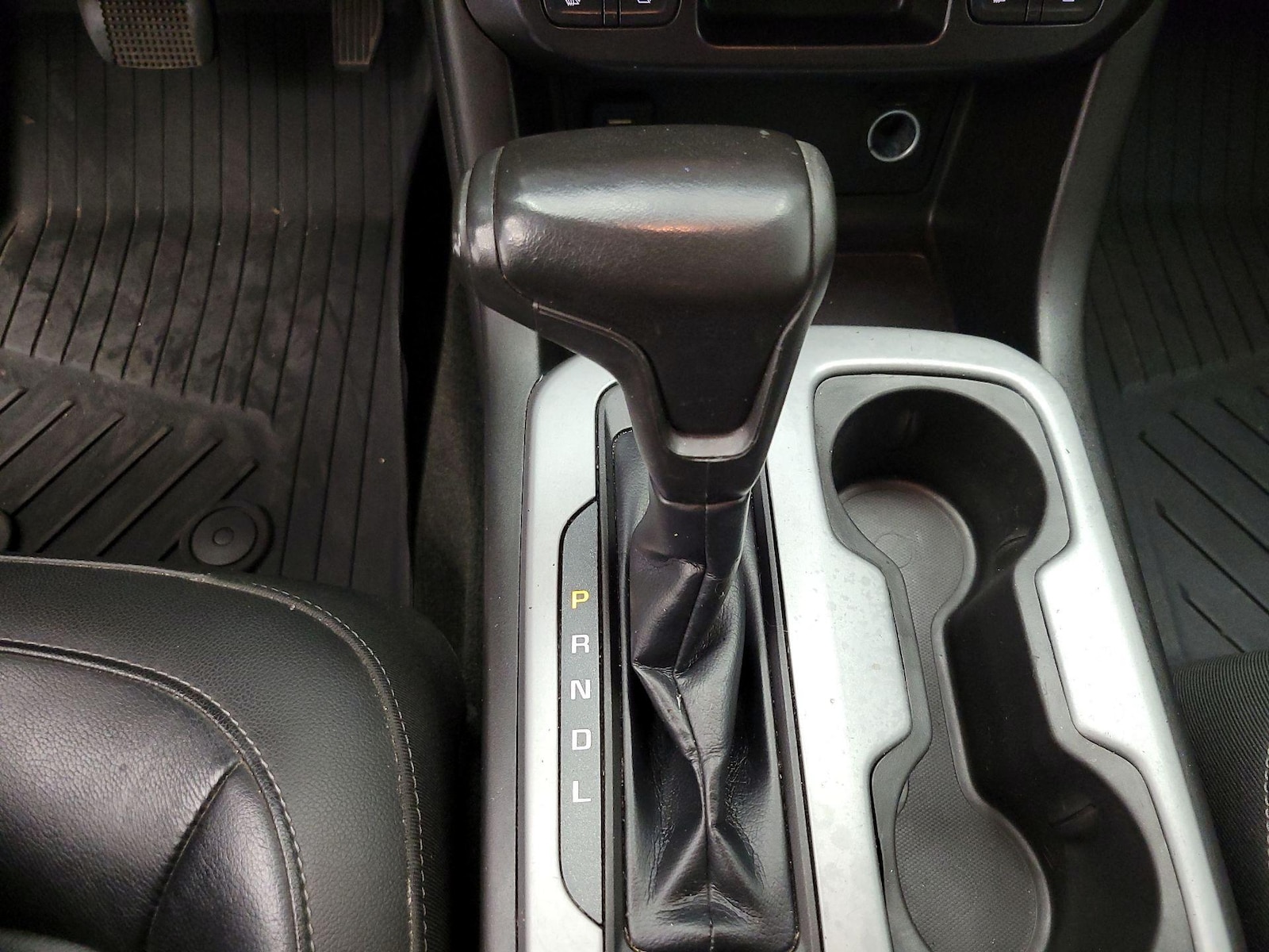 2018 Chevrolet Colorado ZR2 - Photo 19