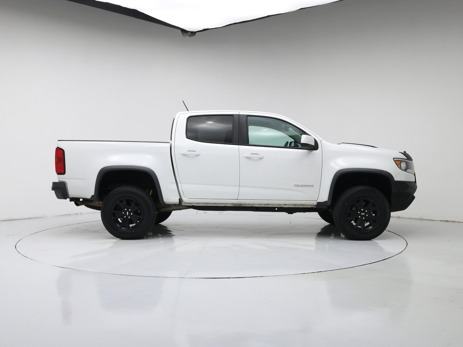 2018 Chevrolet Colorado ZR2 - Photo 8