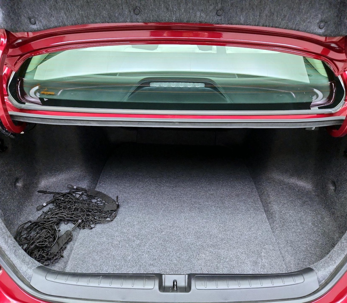Trunk/Cargo (Seats Up)