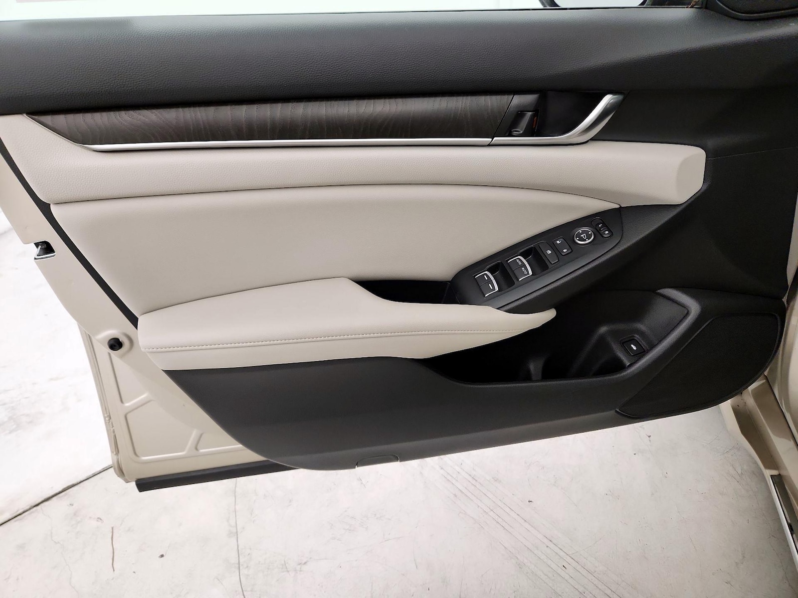 2020 Honda Accord EX - Photo 11