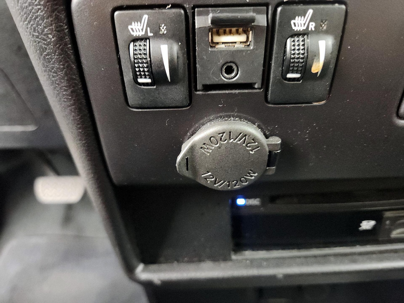 2020 Toyota Sienna Limited - Photo 19