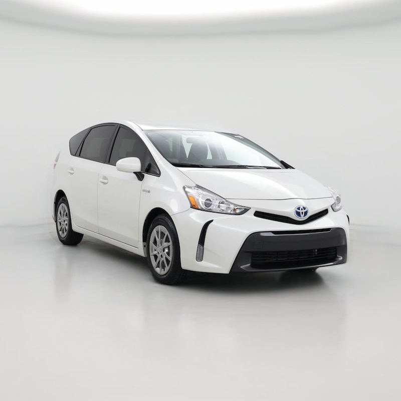 2016 Toyota Prius v Three