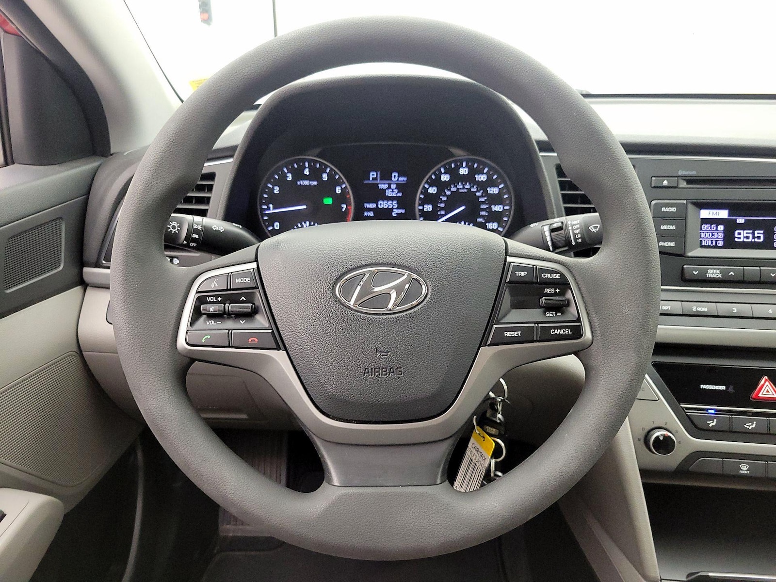 2018 Hyundai Elantra SE - Photo 11