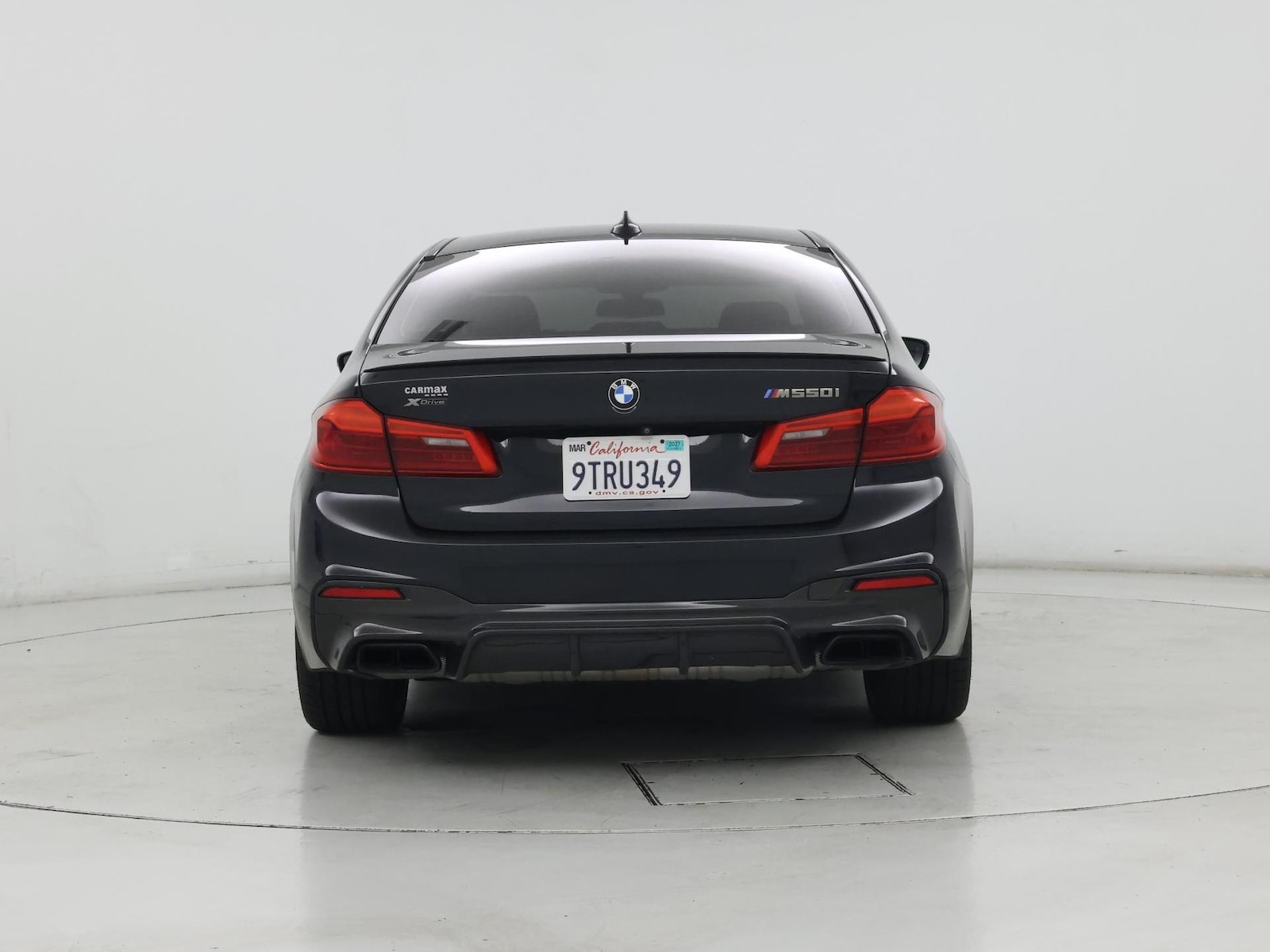 2020 BMW 5 Series M550i - Photo 7