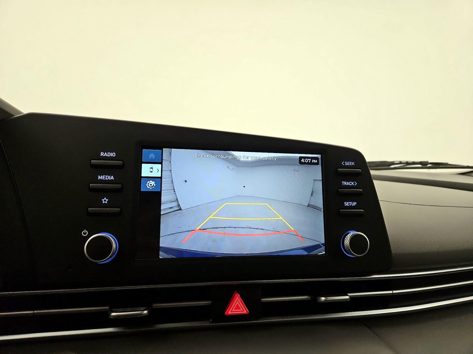 2025 Hyundai Elantra Blue - Photo 15