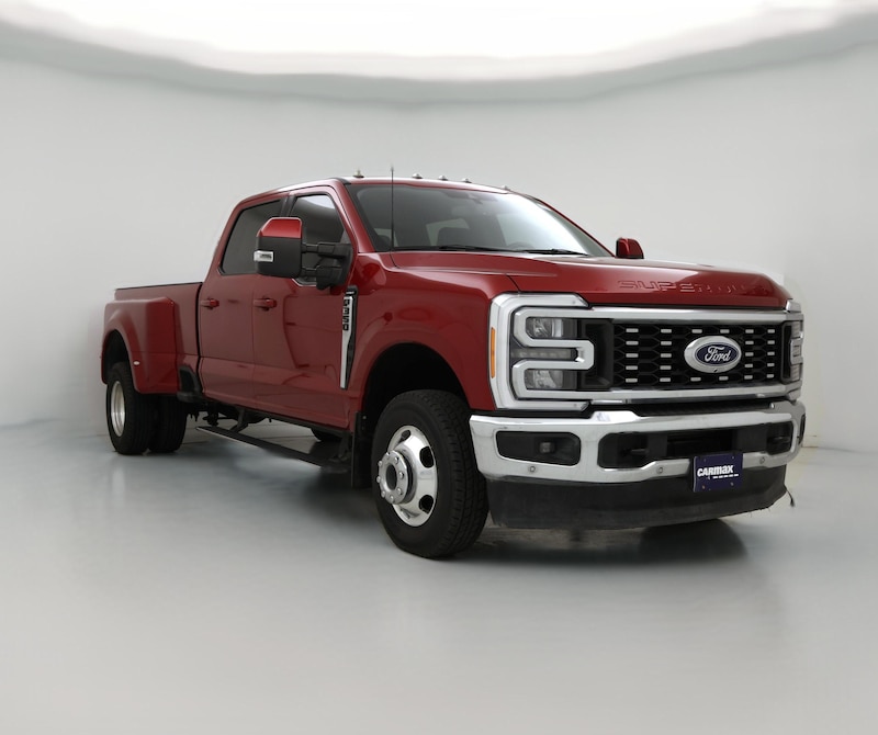 2023 Ford F350 Lariat