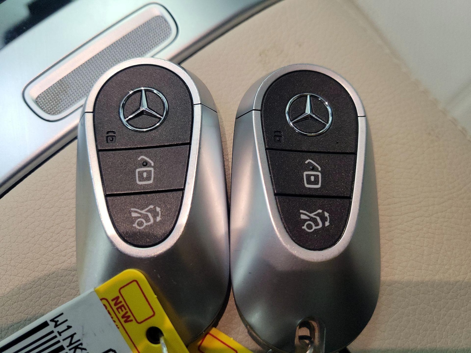 2023 Mercedes-Benz GLC GLC 300 - Photo 25