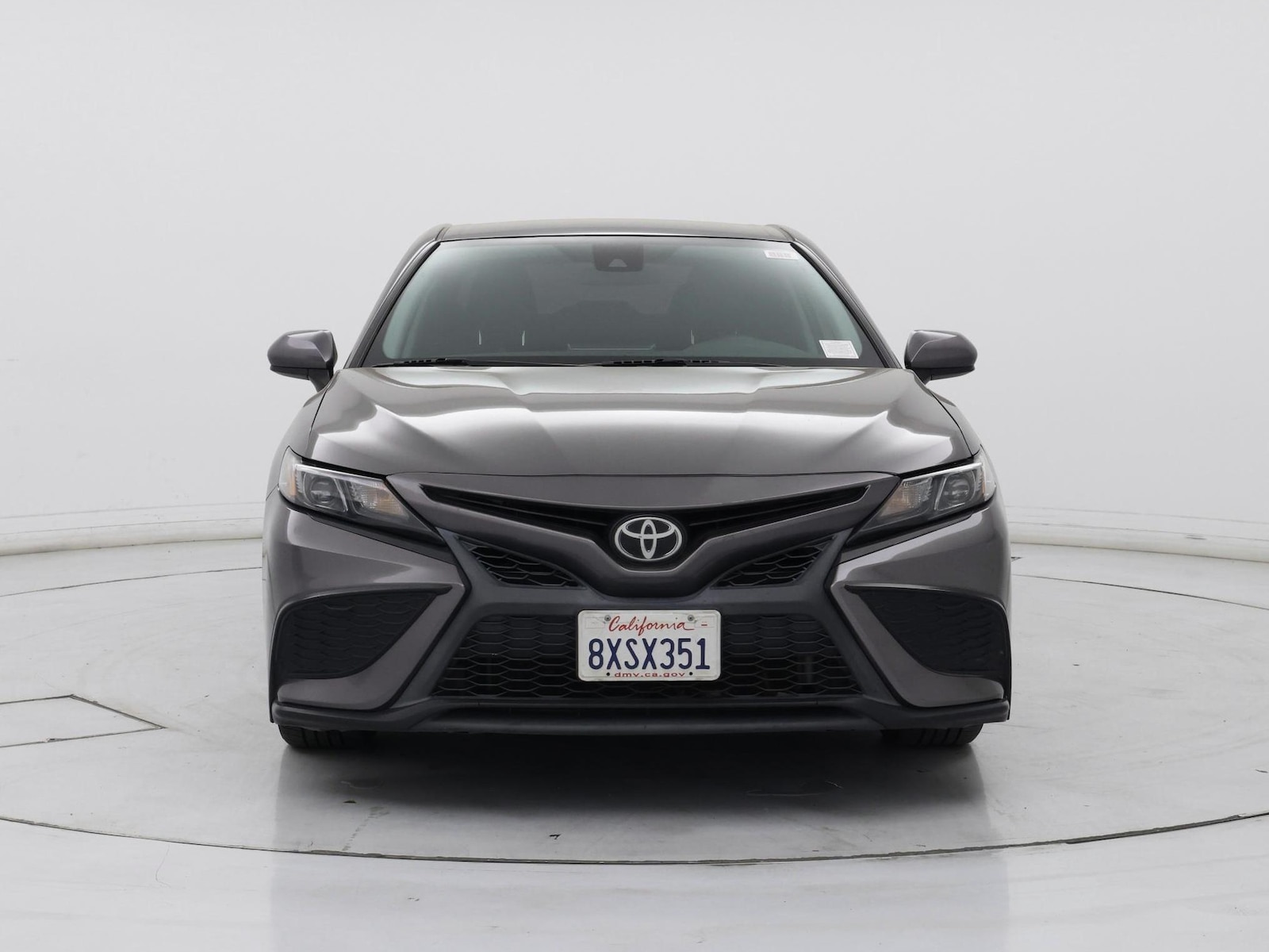2021 Toyota Camry SE - Photo 6