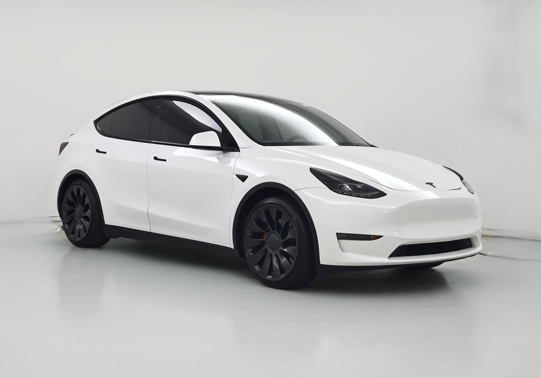 2023 Tesla Model Y Performance All-Wheel Drive in White — CarMax photo