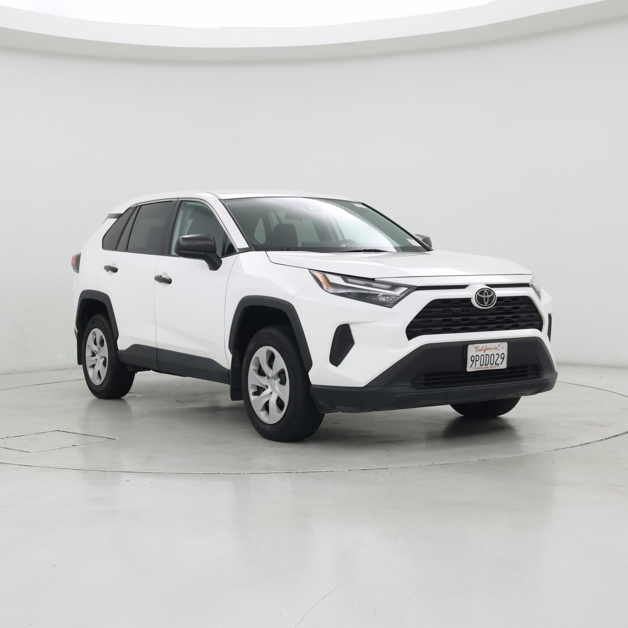 White 2024 Toyota RAV4 SUV / Crossover Front-Wheel Drive Automatic