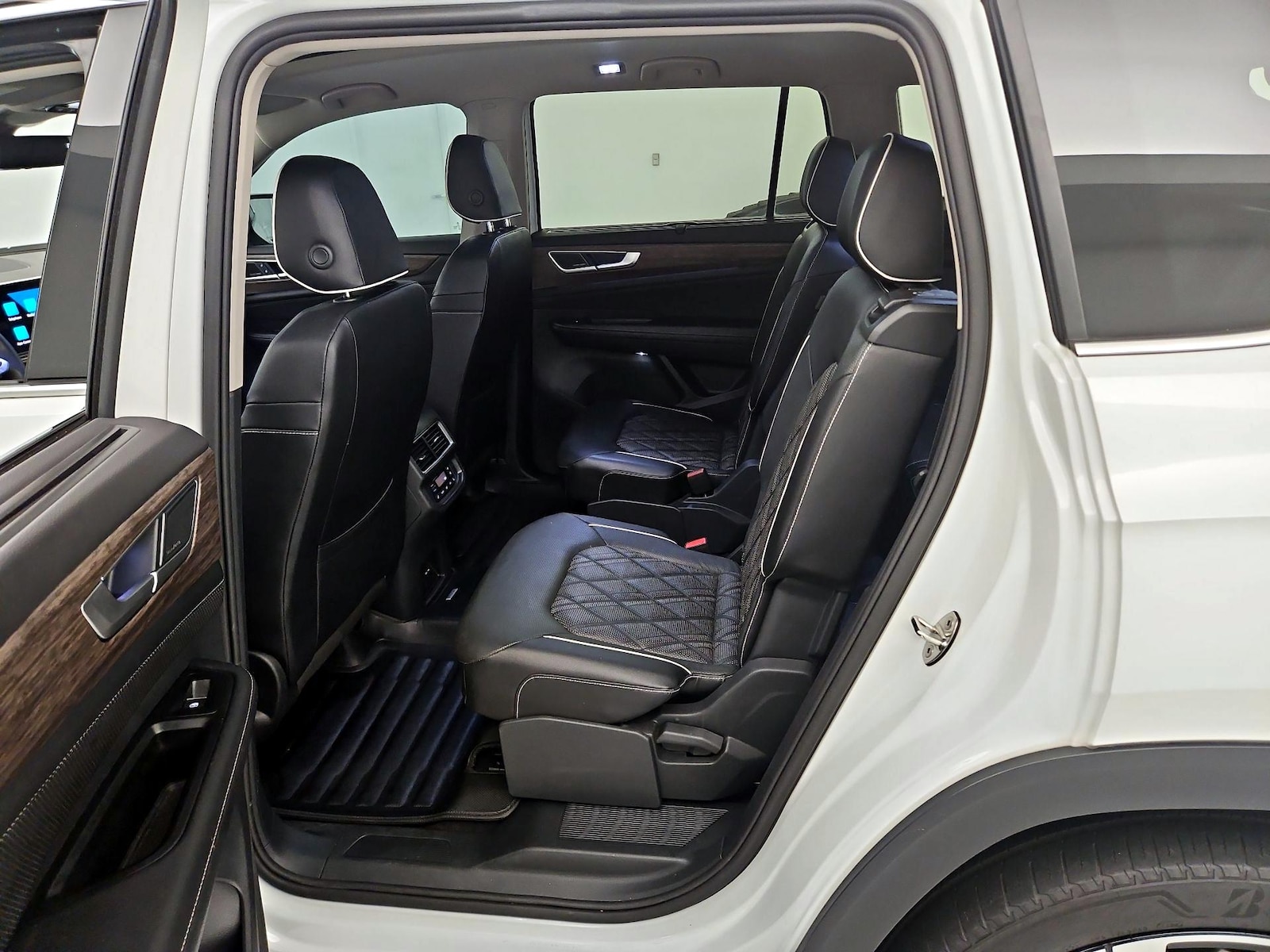 Rear Air Conditioning