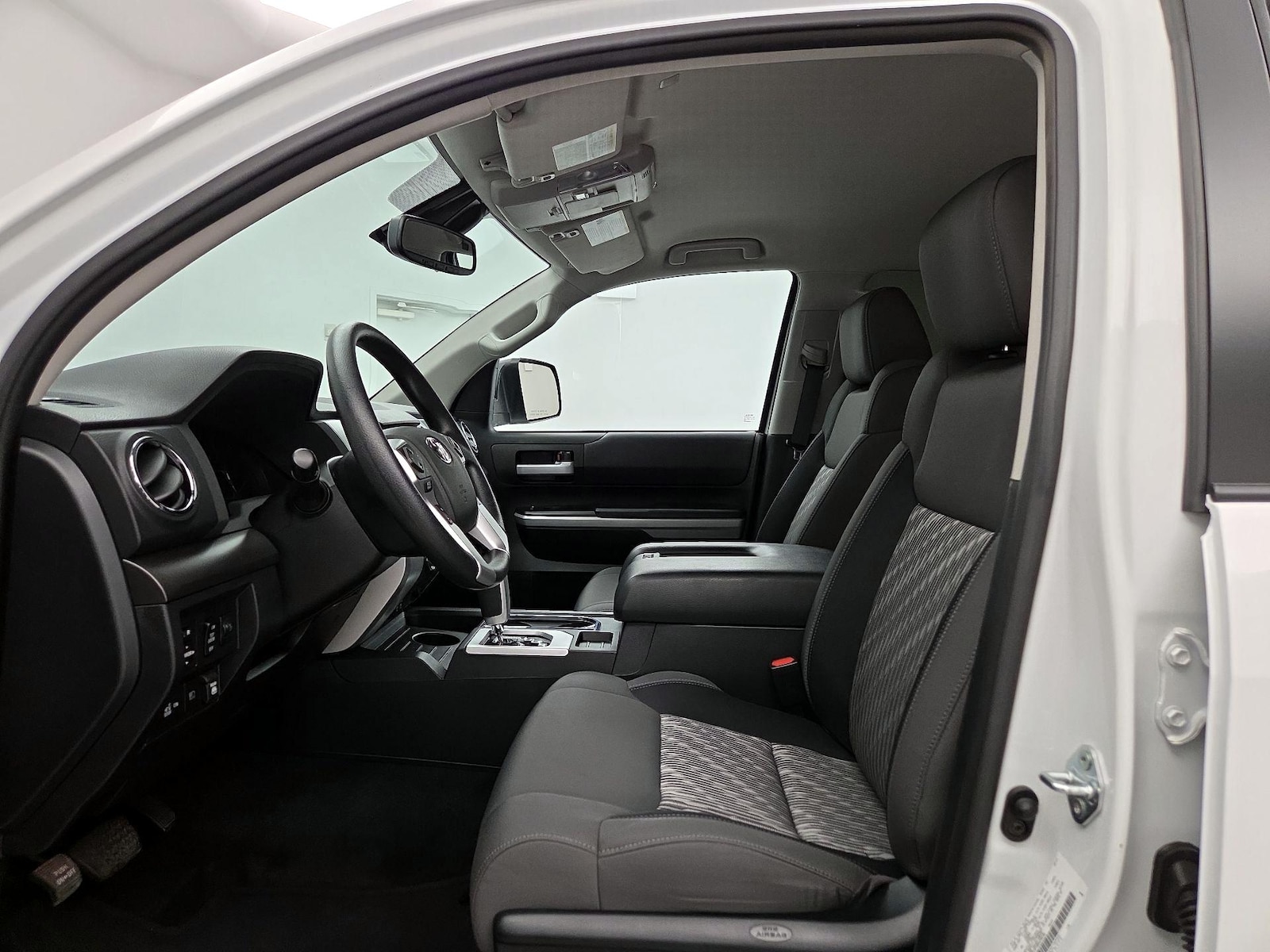 2021 Toyota Tundra SR5 - Photo 12