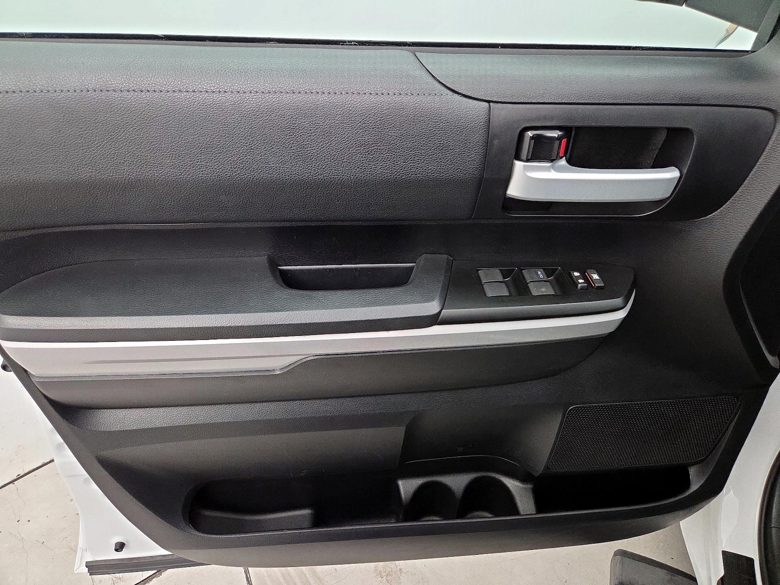 2021 Toyota Tundra SR5 - Photo 13