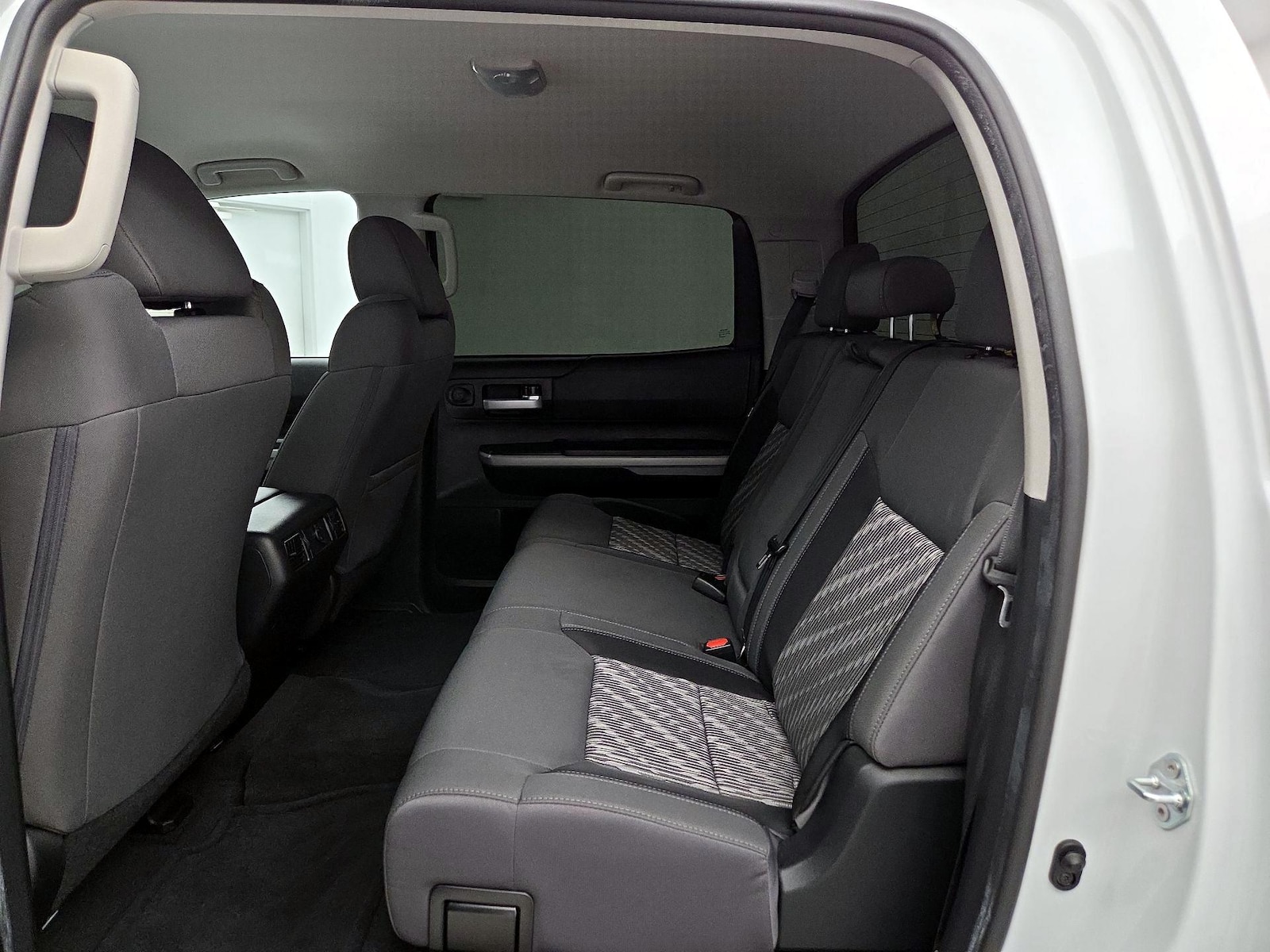 2021 Toyota Tundra SR5 - Photo 20