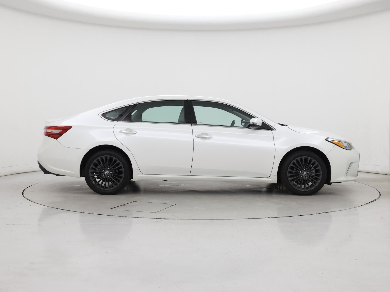 2018 Toyota Avalon XLE Touring - Photo 8