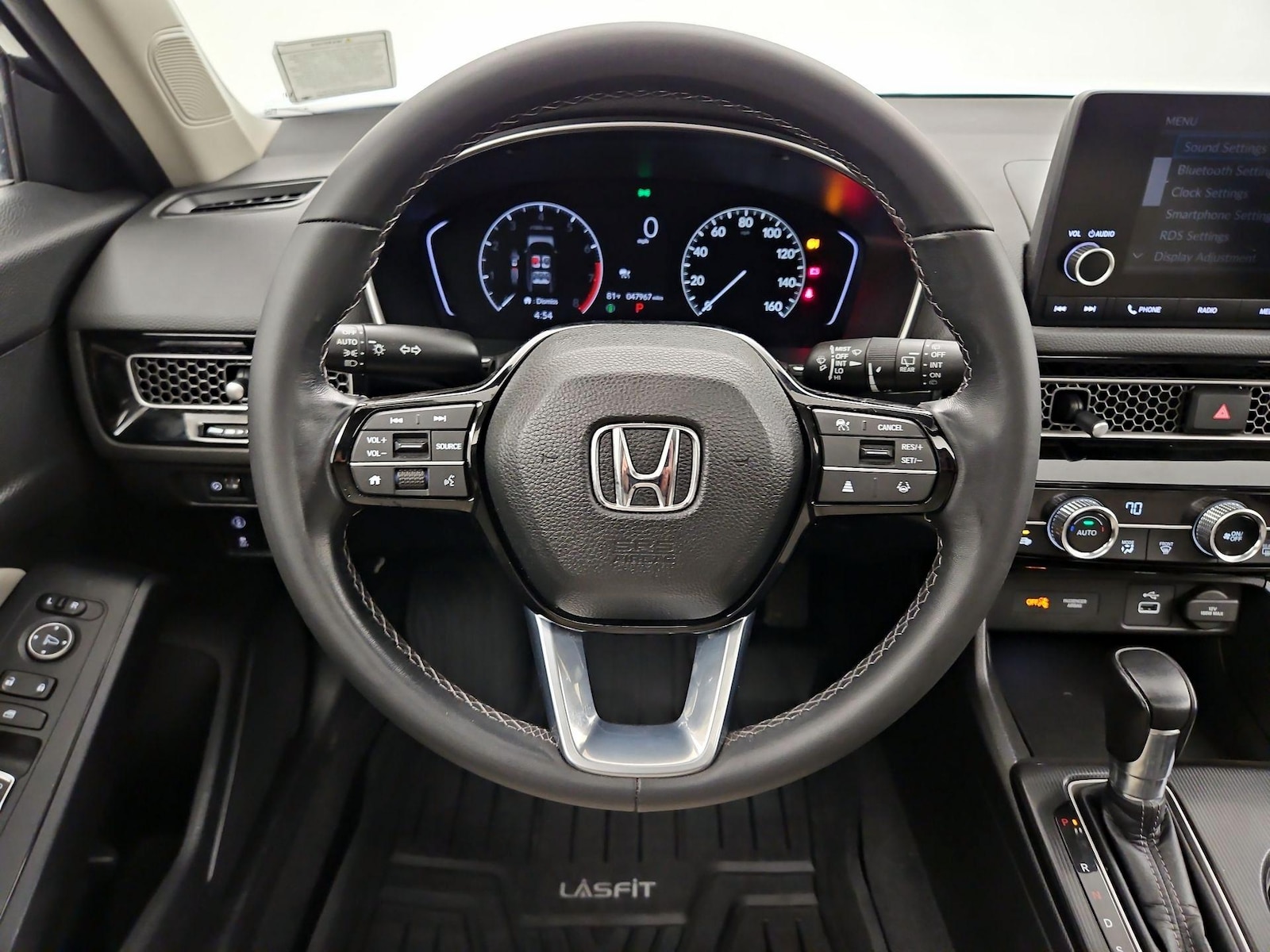 2023 Honda Civic Hatchback EX-L - Photo 11
