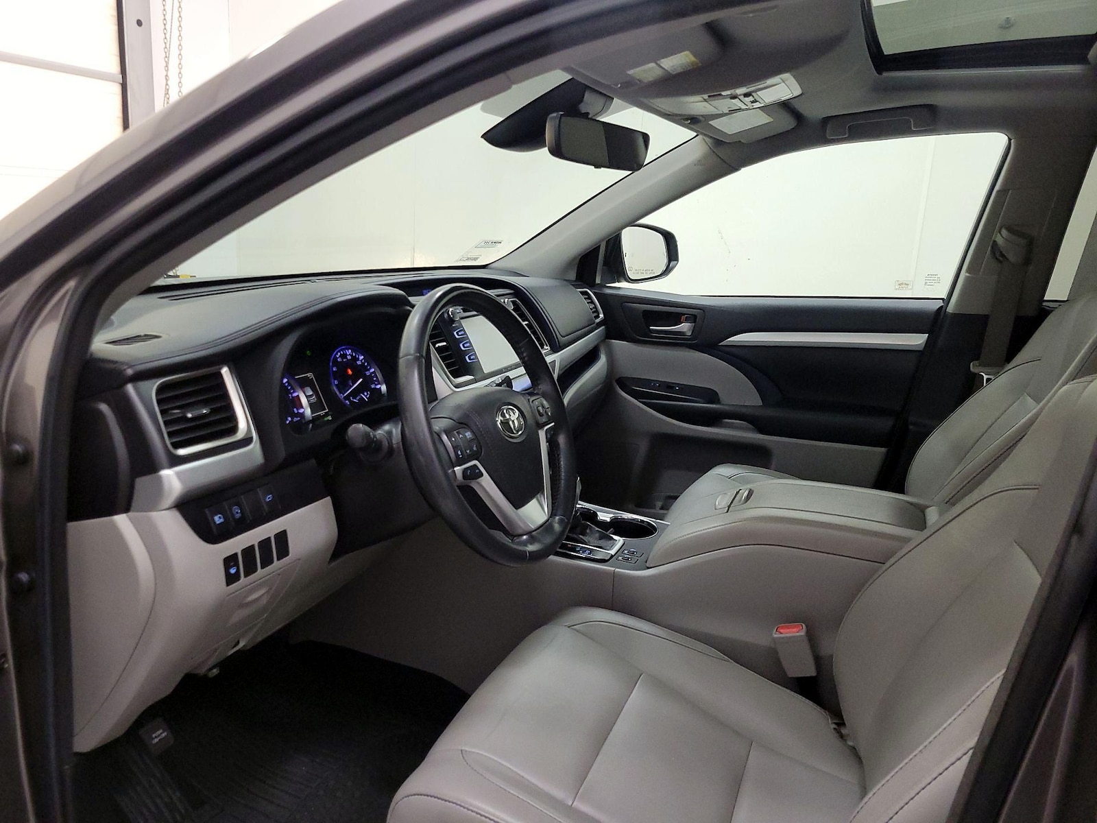 2018 Toyota Highlander XLE - Photo 12