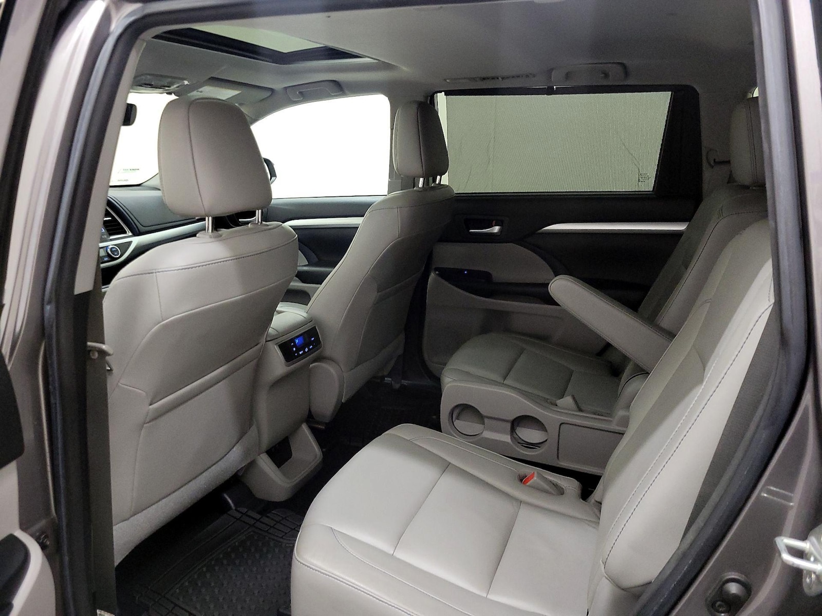 2018 Toyota Highlander XLE - Photo 21