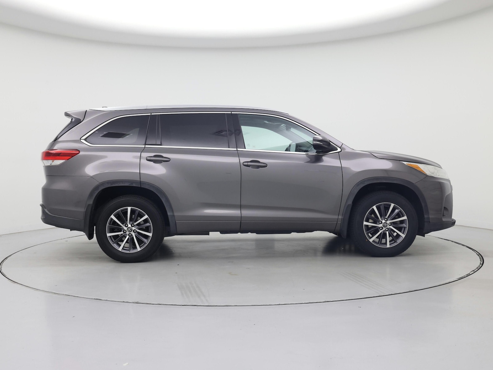 2018 Toyota Highlander XLE - Photo 8