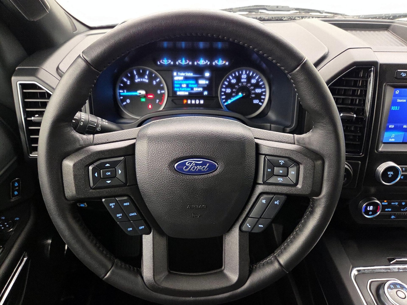 2021 Ford Expedition STX - Photo 11