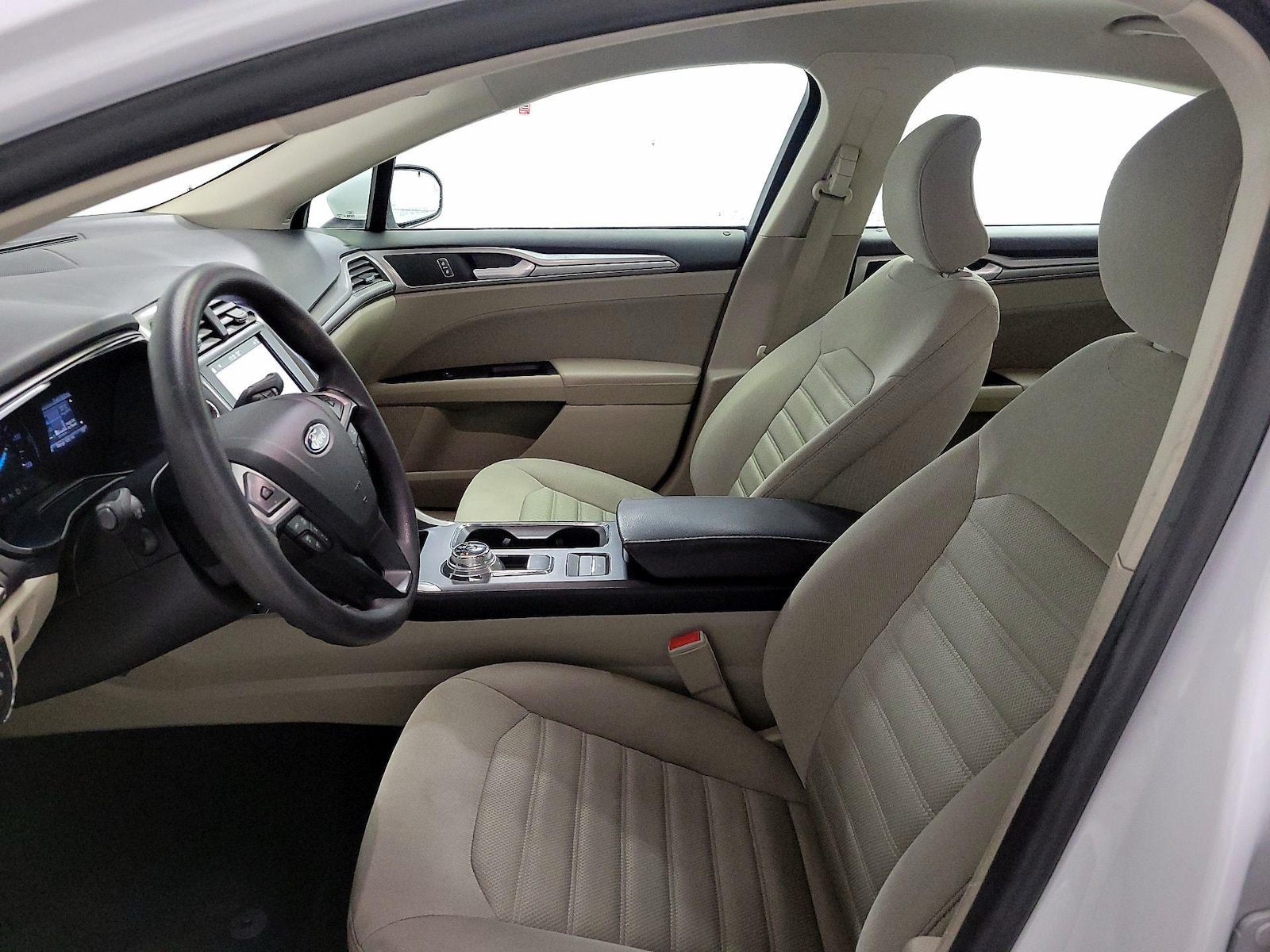 Power Seat(s) & Side Airbags
