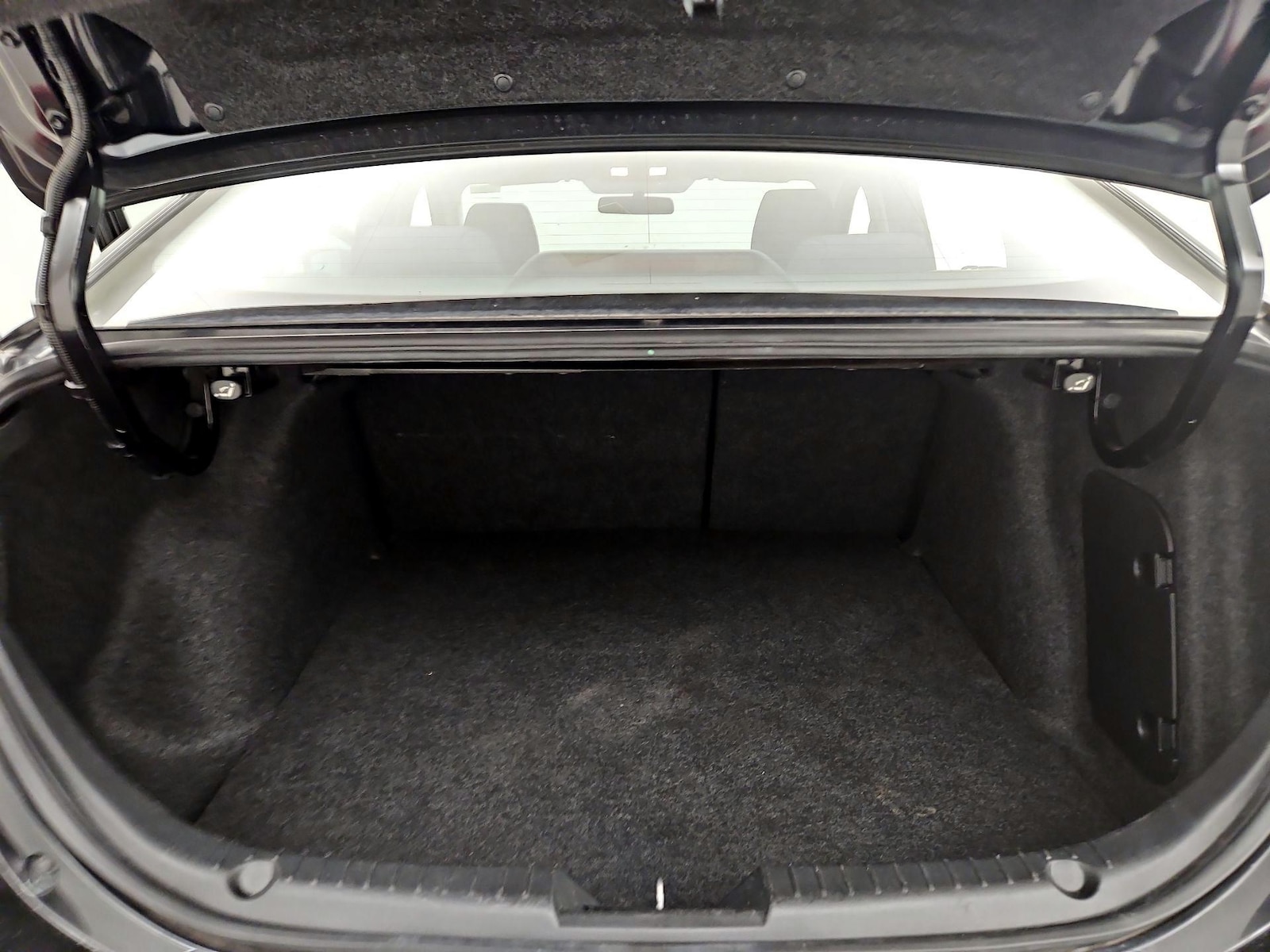 2016 Mazda MAZDA3 i Sport - Photo 21