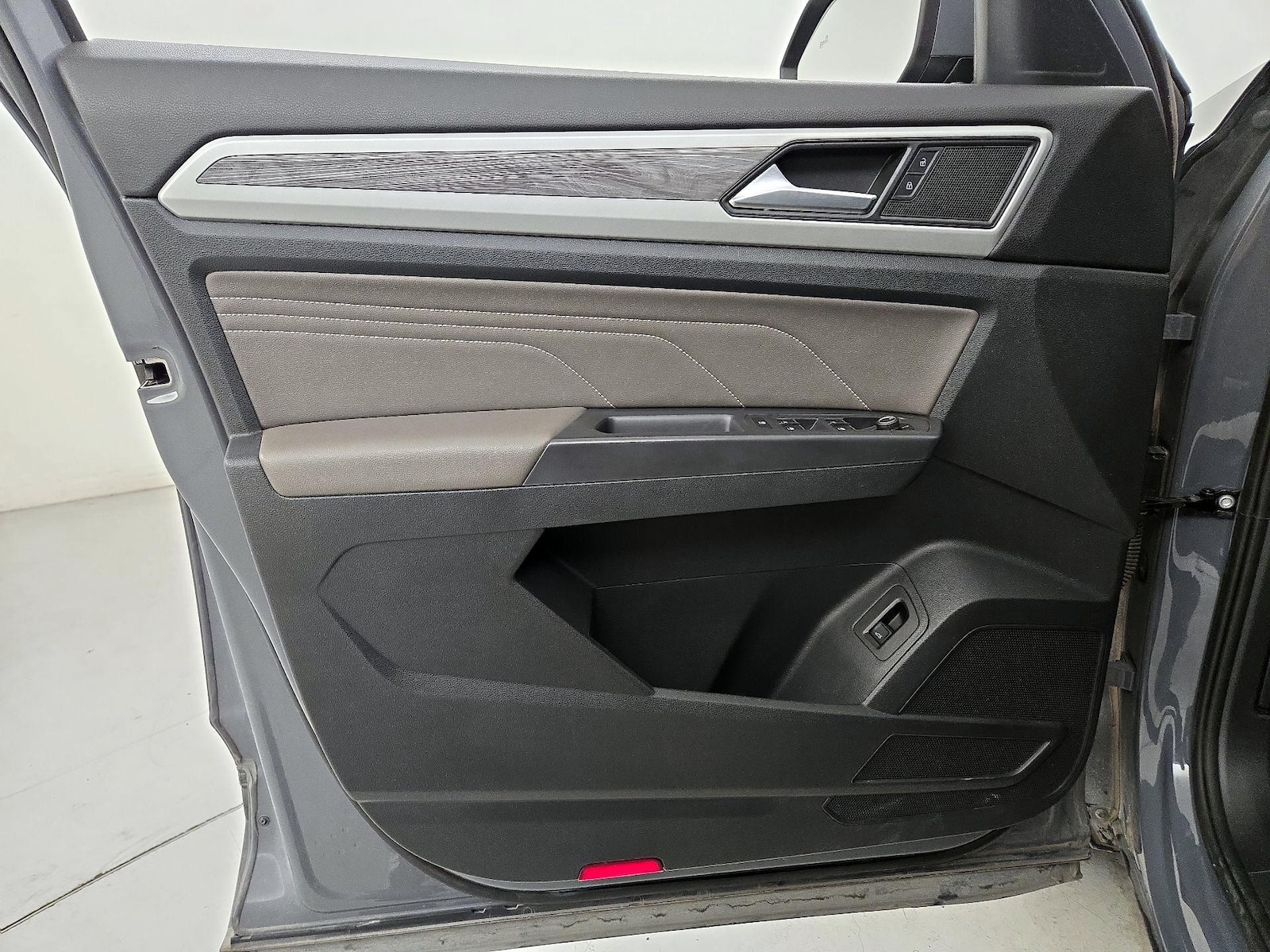 2021 Volkswagen Atlas Cross Sport SE w/Tech - Photo 13