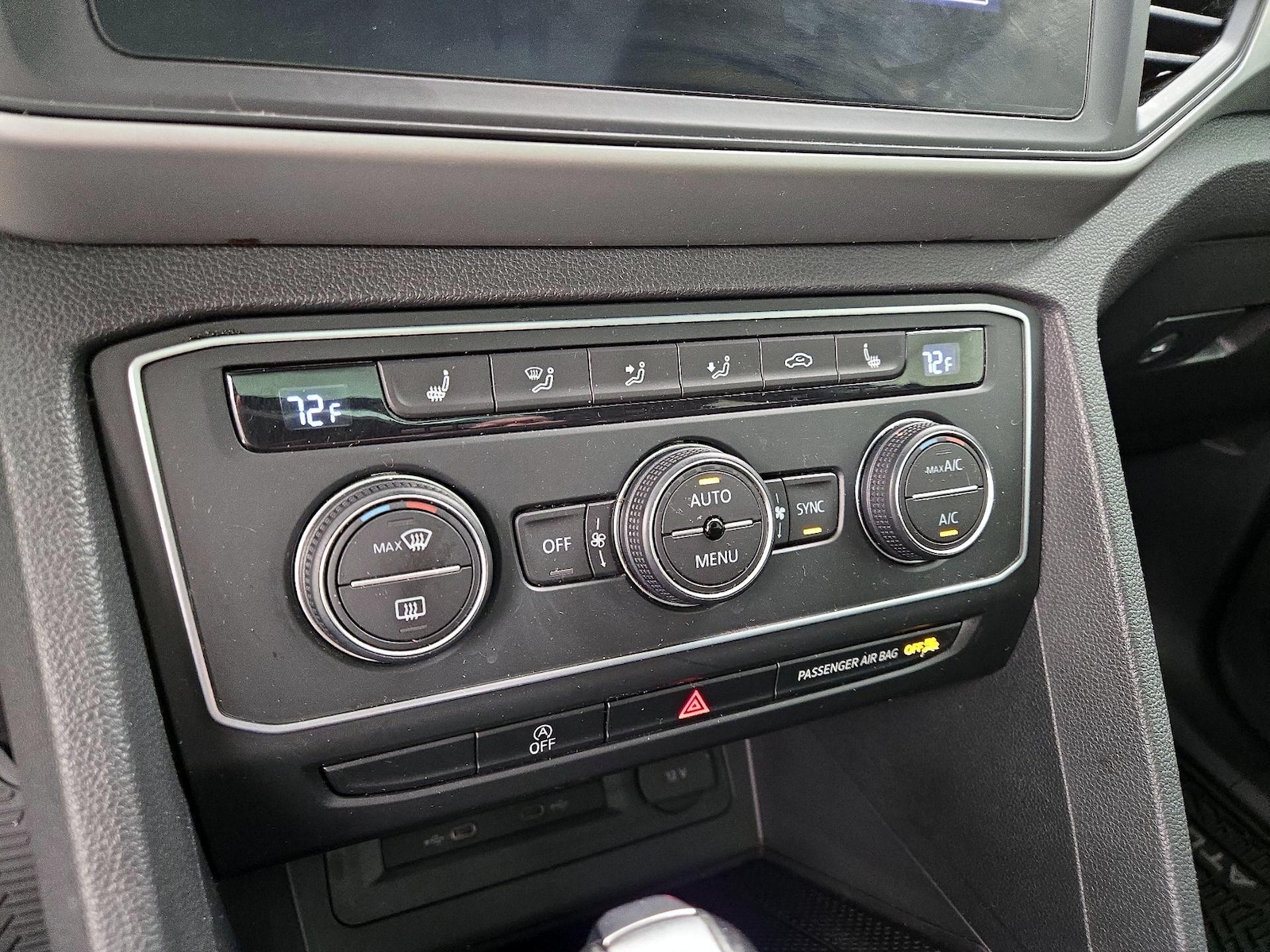 2021 Volkswagen Atlas Cross Sport SE w/Tech - Photo 17