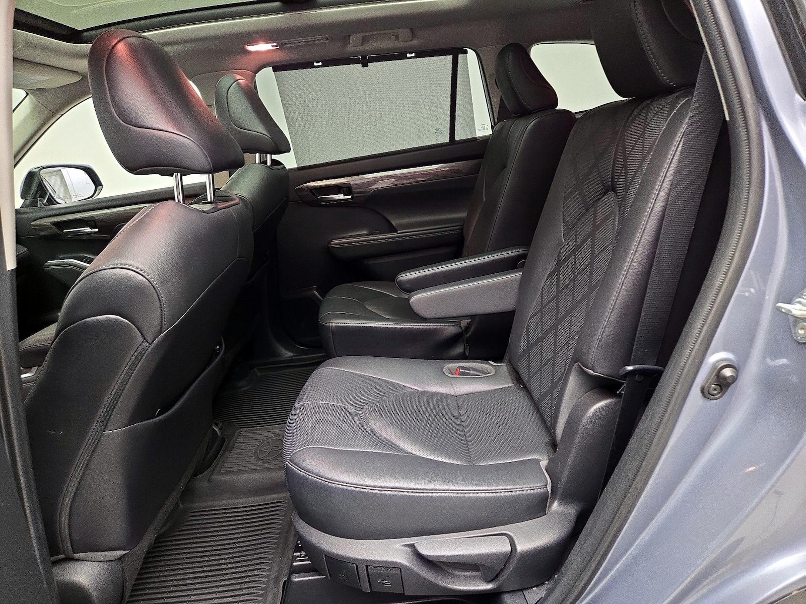 2021 Toyota Highlander Platinum - Photo 22