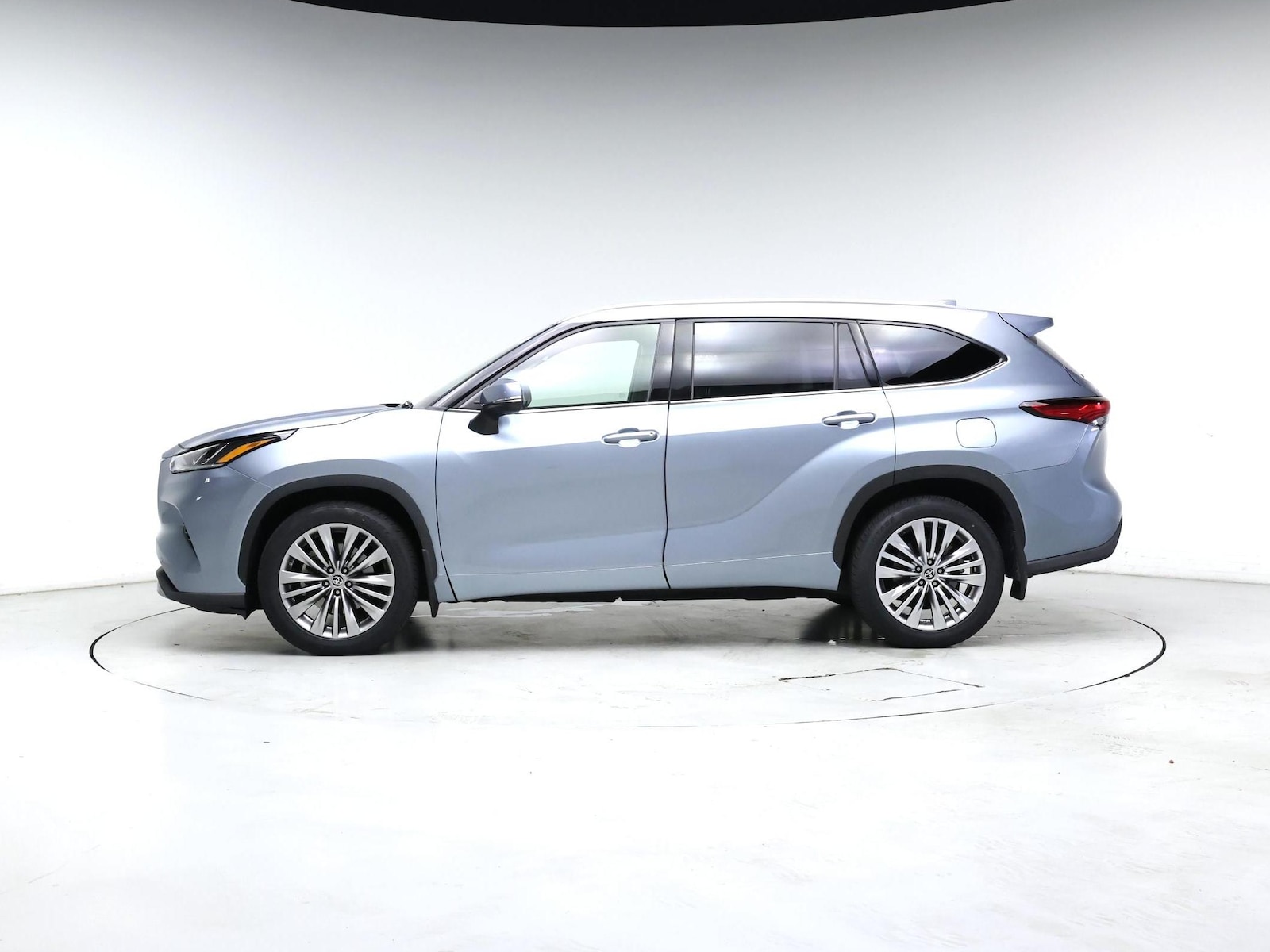 2021 Toyota Highlander Platinum - Photo 4