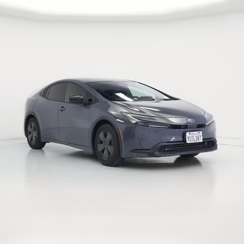 2025 Toyota Prius LE