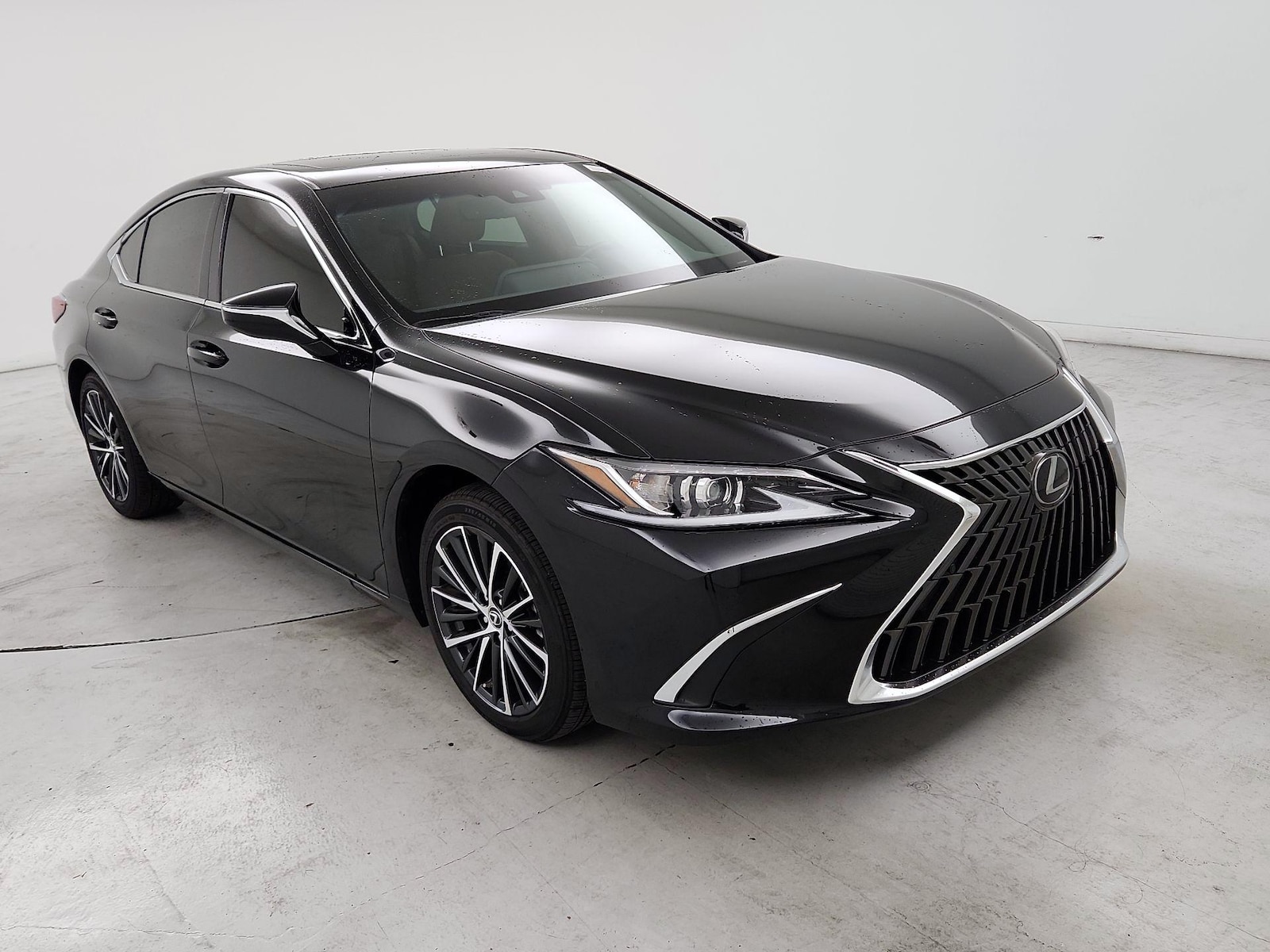 2025 Lexus ES