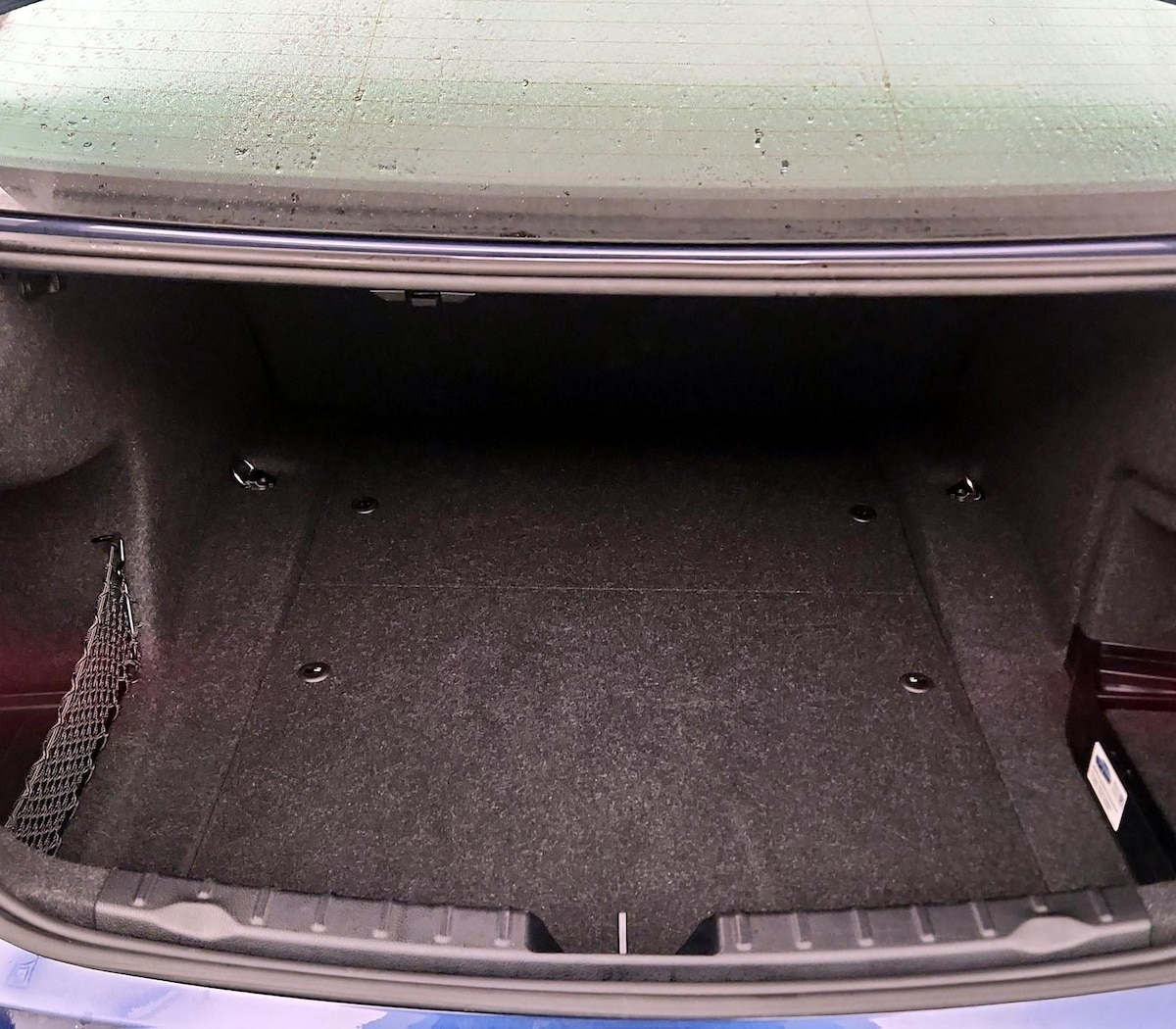 Trunk/Cargo (Seats Up)