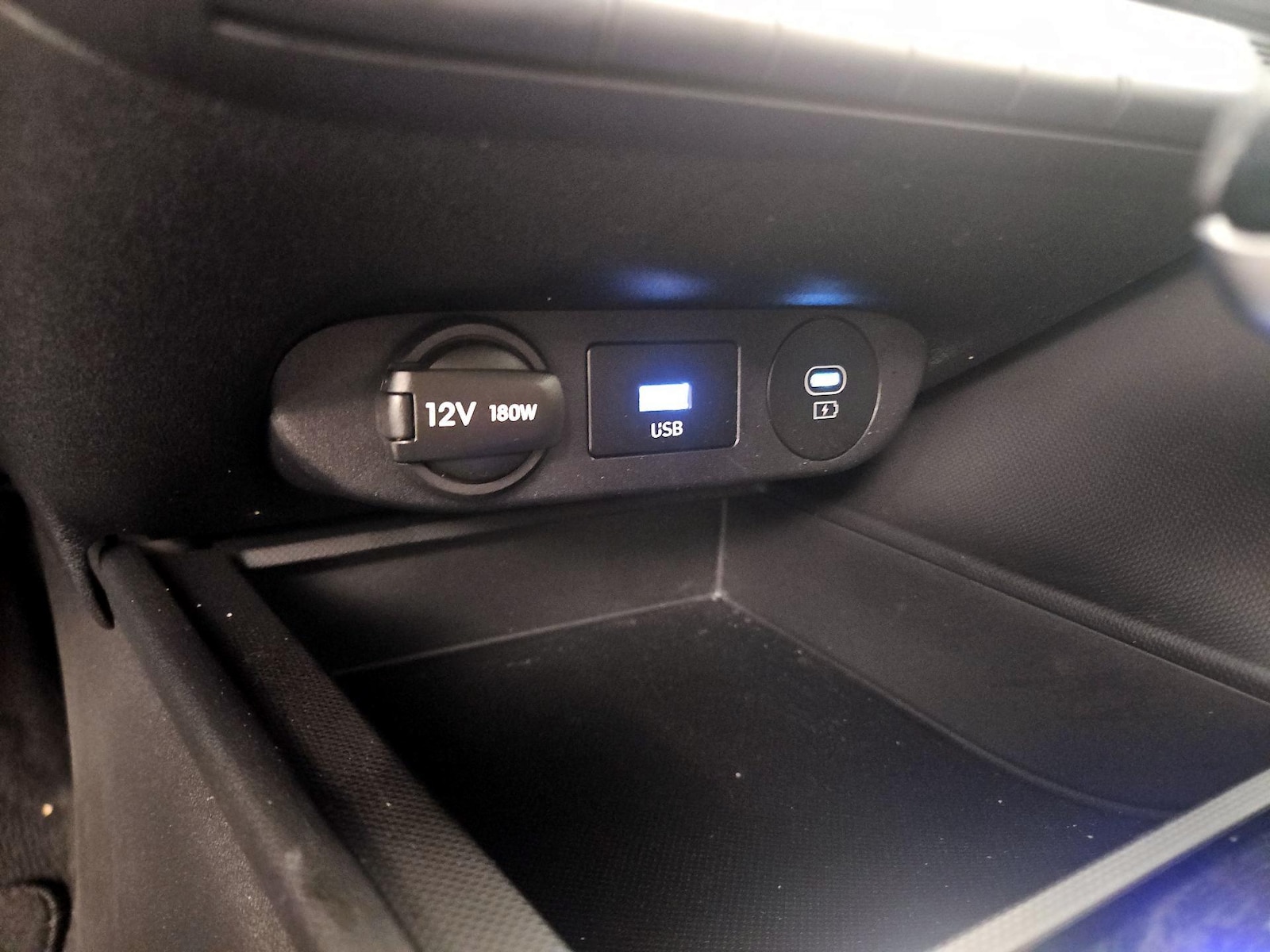 2024 Hyundai Elantra SEL - Photo 20