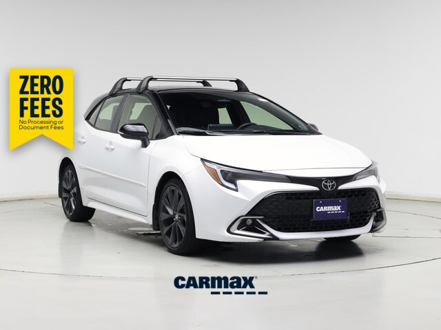 White 2025 Toyota Corolla Hatchback Hatchback Front-Wheel Drive Automatic