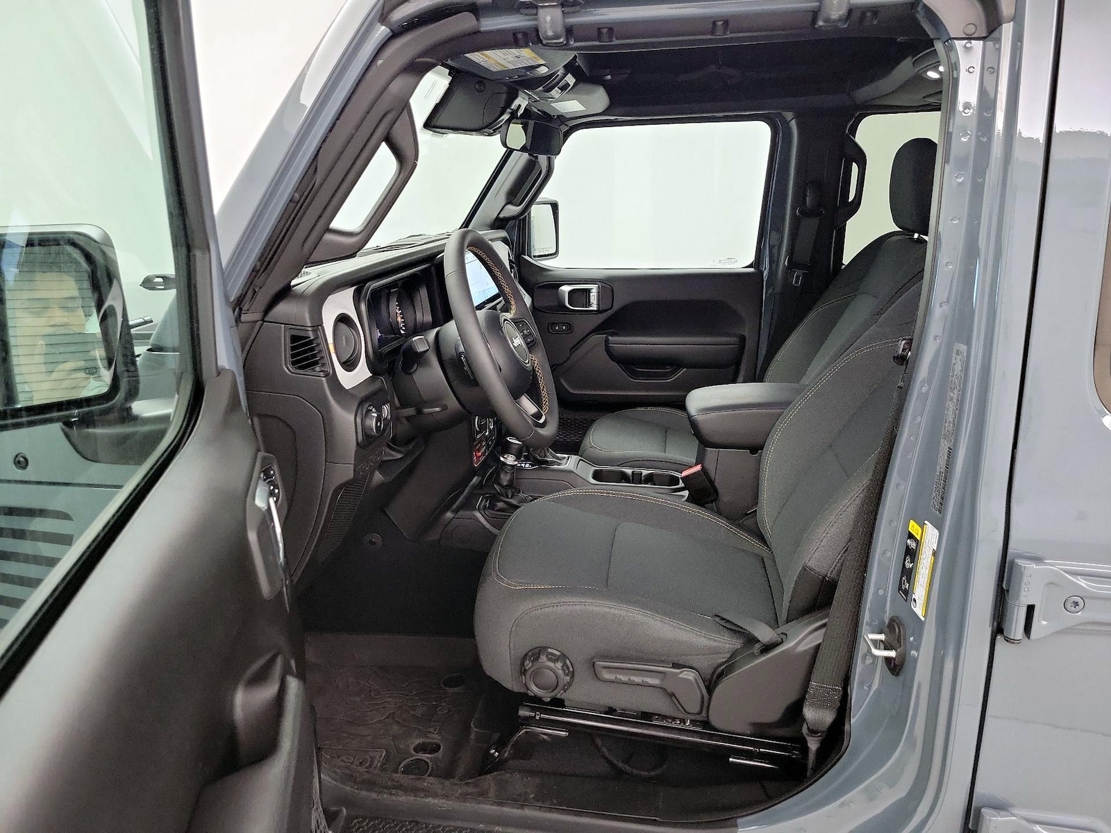 2024 Jeep Wrangler 4-Door Willys - Photo 12