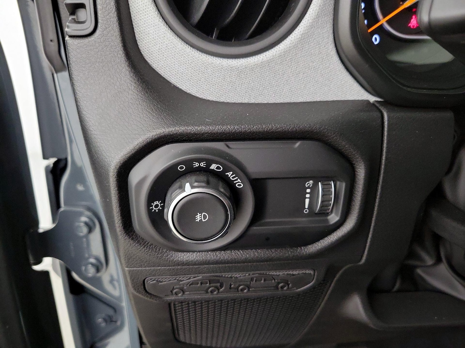 2024 Jeep Wrangler 4-Door Willys - Photo 14