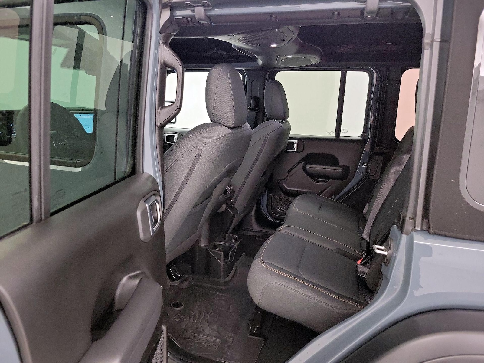 2024 Jeep Wrangler 4-Door Willys - Photo 20