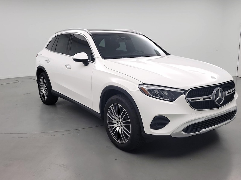 2025 Mercedes-Benz GLC300