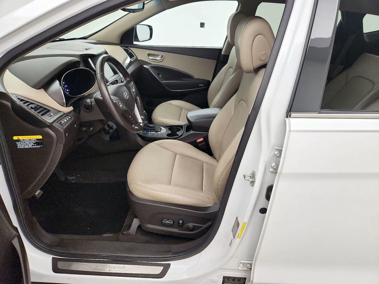 Power Seat(s) & Leather Seats