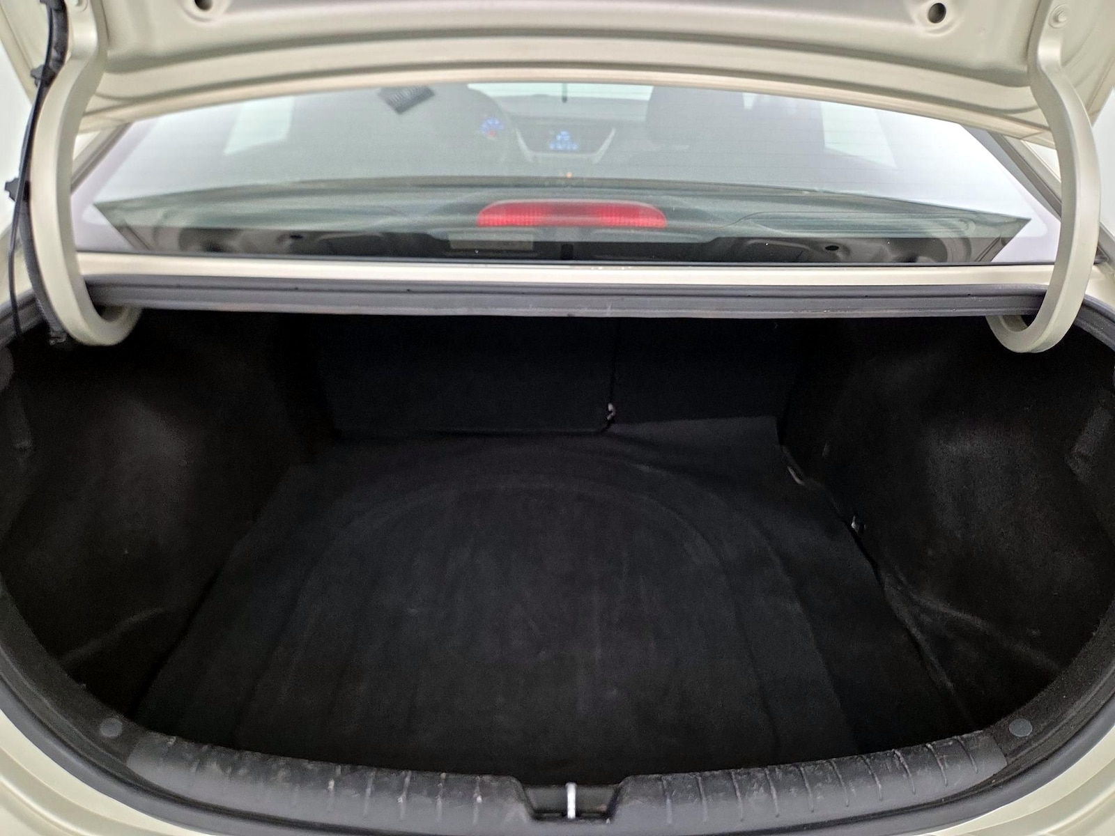 2019 Hyundai Accent SE - Photo 21