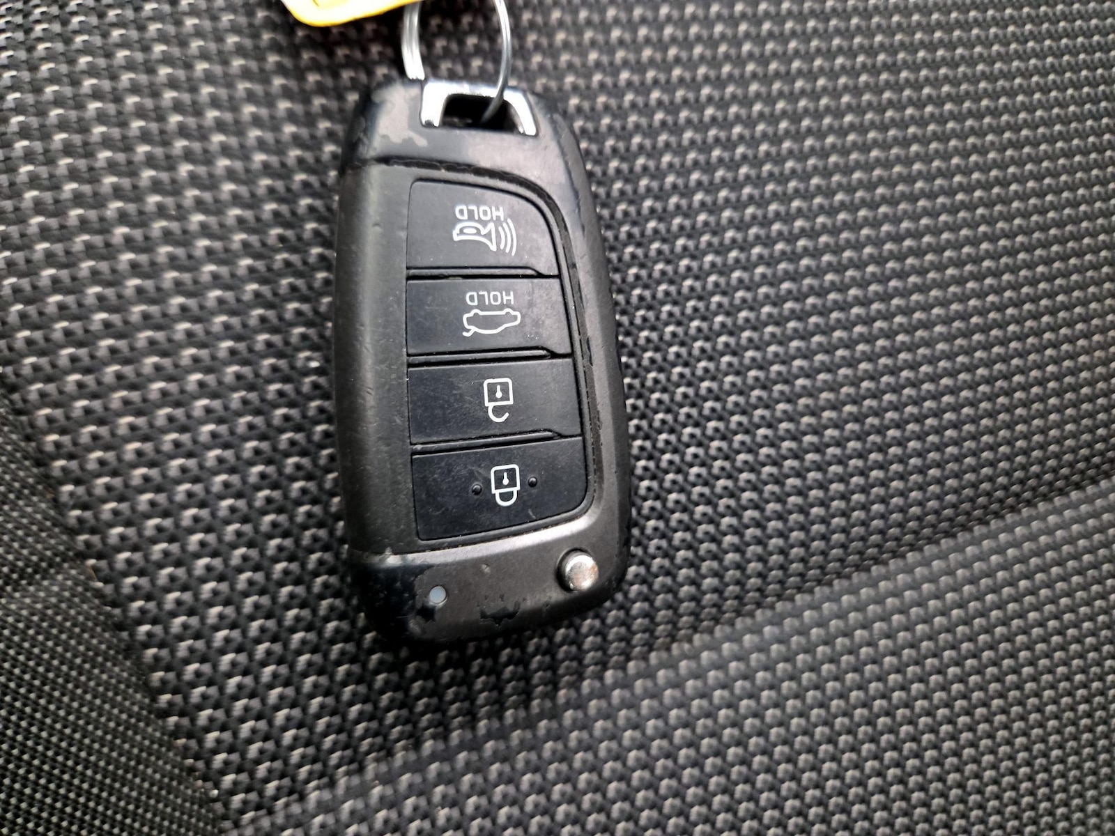 2019 Hyundai Accent SE - Photo 23