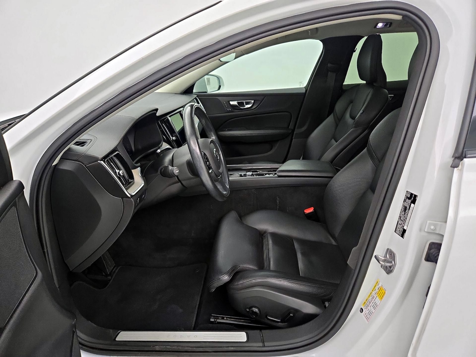 2021 Volvo V60 Cross Country Base - Photo 12